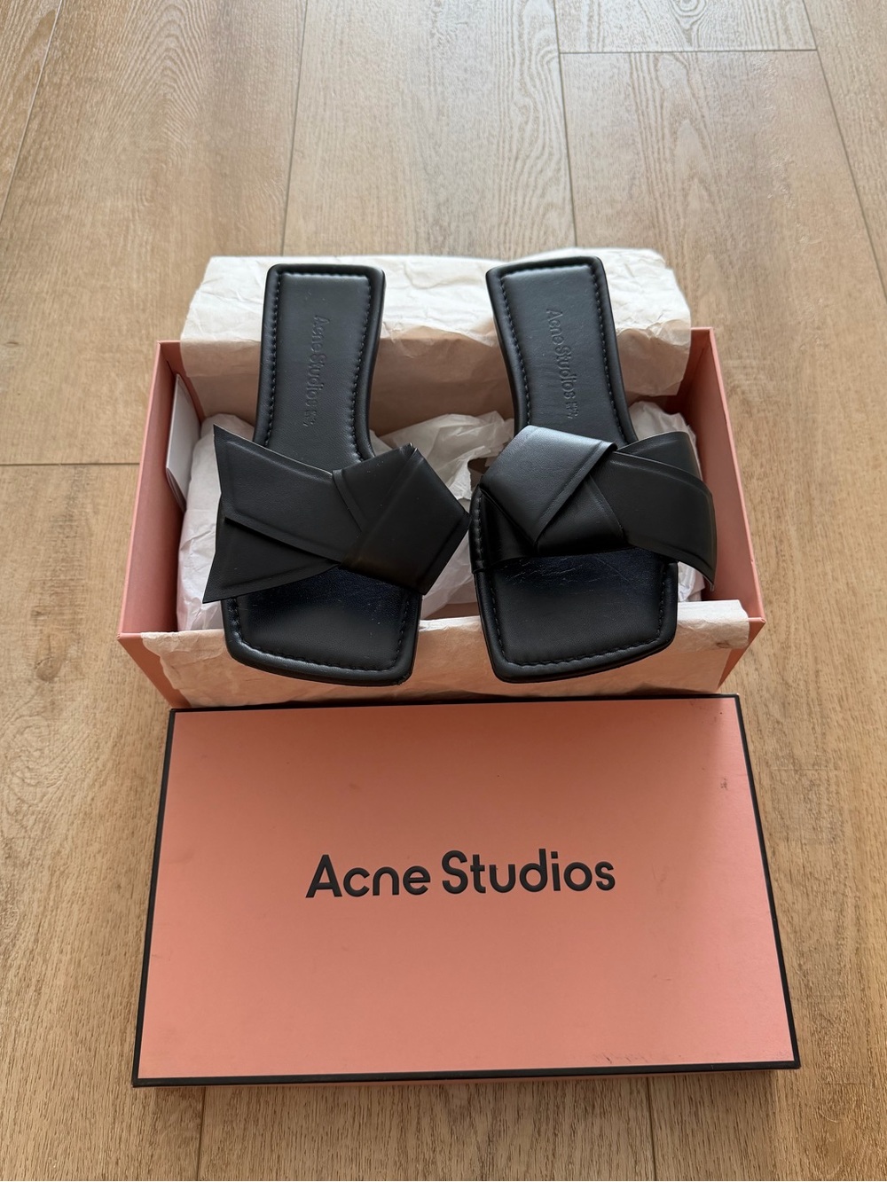 Acne Studios Musubi Leather Sandals